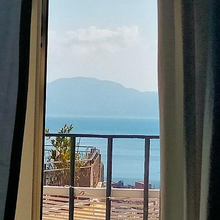La Casa Del Sole Apartman Nápoly Kültér fotó