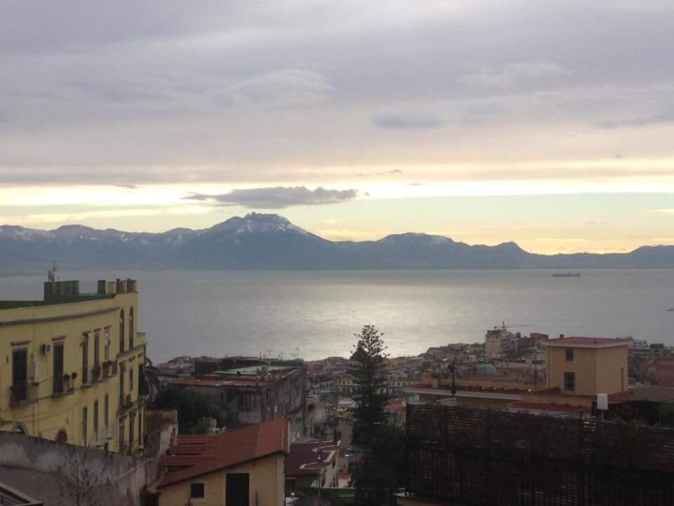 La Casa Del Sole Apartman Nápoly Kültér fotó