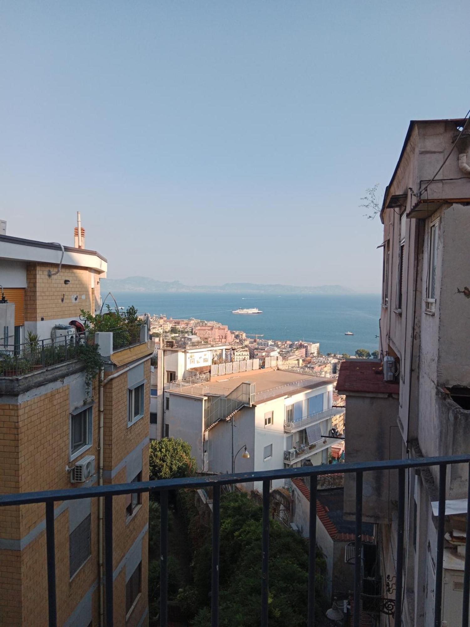 La Casa Del Sole Apartman Nápoly Kültér fotó